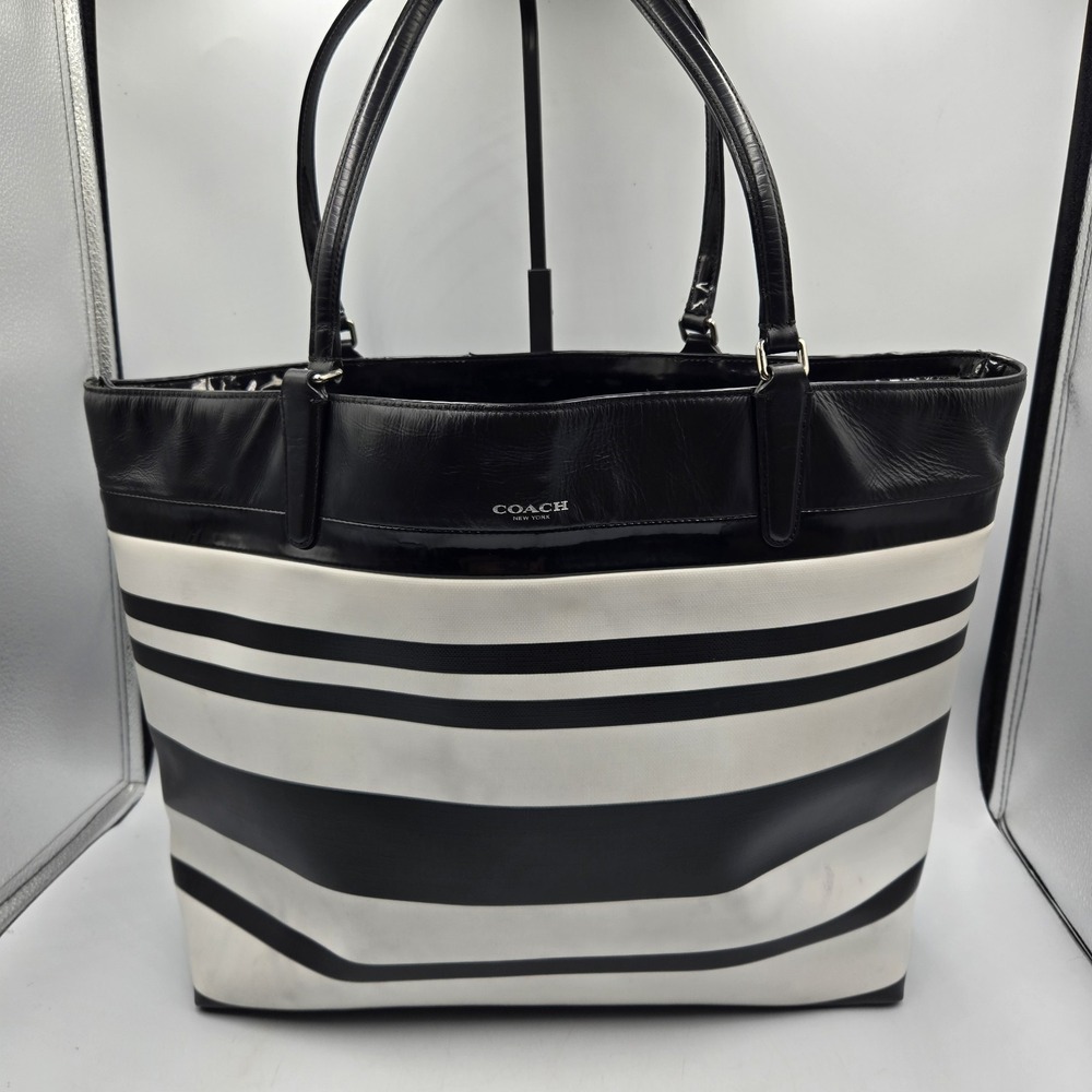 Coach Black & White Stripe Coated Canvas Shoulder Tote Large Bag 30511 Satin Int